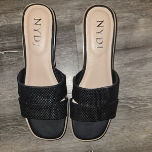 NYDJ Women's Black Slide Sandals‎